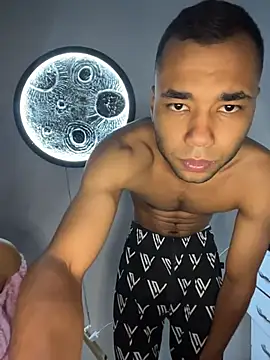 Hot2gether69 online show from 20, 11, 2025