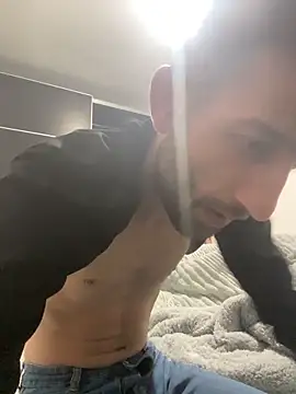 Snapshot of Dondeloquieras4 chatting on 26, 2, 2026 Dondeloquieras4 online show from 26, 2, 2026