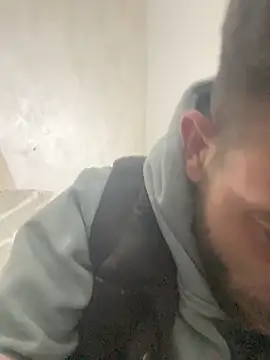 Snapshot of Dondeloquieras4 chatting on 1, 3, 2026 Dondeloquieras4 online show from 1, 3, 2026