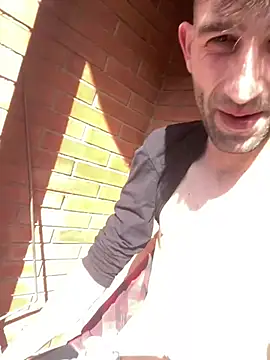 Snapshot of Dondeloquieras4 chatting on 17, 2, 2026 Dondeloquieras4 online show from 17, 2, 2026