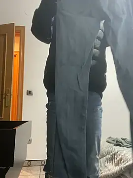 Snapshot of Dondeloquieras4 chatting on 14, 2, 2026 Dondeloquieras4 online show from 14, 2, 2026