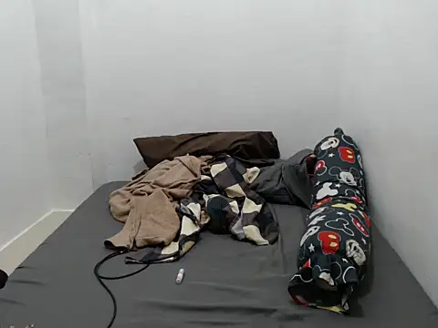 Snapshot of MiyakoCavendish chatting on 30, 10, 2025 MiyakoCavendish online show from 30, 10, 2025