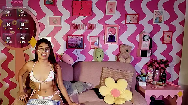 Candygirls xoxo online show from 11, 11, 2025