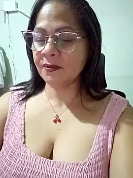 Snapshot of Angie_milf50 chatting on 11, 3, 2026 Angie milf50 online show from 11, 3, 2026