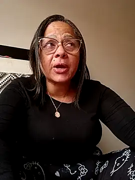 Angie milf50 online show from 7, 11, 2025