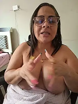Angie milf50 online show from 24, 5, 2026