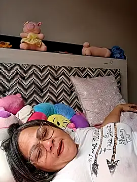 Angie milf50 online show from 5, 11, 2025