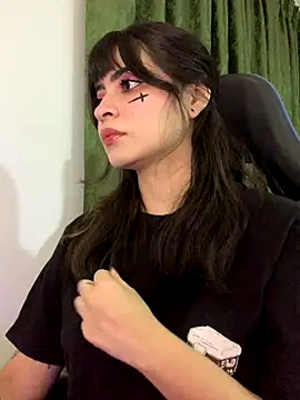 Annagoth  online show from 5, 12, 2025