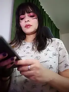 Annagoth  online show from 21, 11, 2025