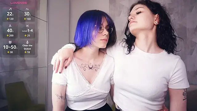 KellePourier online show from 21, 11, 2025