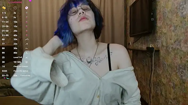 Snapshot of KellePourier chatting on 27, 2, 2026 KellePourier online show from 27, 2, 2026