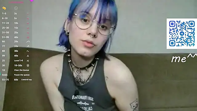 KellePourier online show from 11, 4, 2026