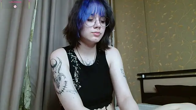 Snapshot of KellePourier chatting on 14, 7, 2026 KellePourier online show from 14, 7, 2026