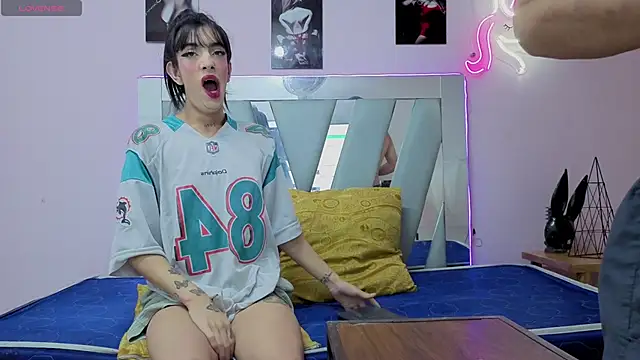 Love two online show from 30, 10, 2025