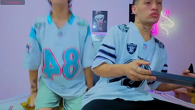 Love two online show from 2, 11, 2025