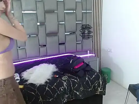 Memi xxx online show from 30, 10, 2025