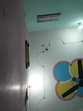 CUTE-GIRL-1 online show from 1, 8, 2026