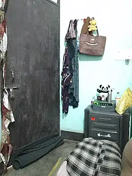 CUTE-GIRL-1 online show from 7, 7, 2026