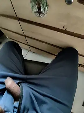 tomdear online show from 27, 10, 2025