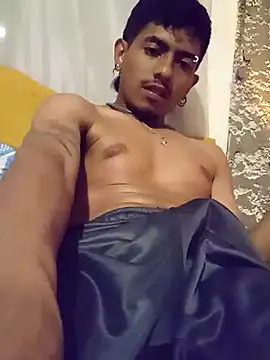 SkinniYamo online show from 17, 3, 2026