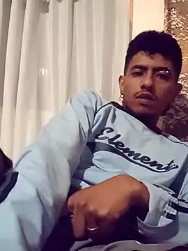 SkinniYamo online show from 4, 3, 2026