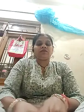 Snapshot of HayatKapoor chatting on 29, 11, 2025 HayatKapoor online show from 29, 11, 2025