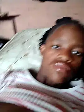 Blondecurv24 online show from 5, 11, 2025