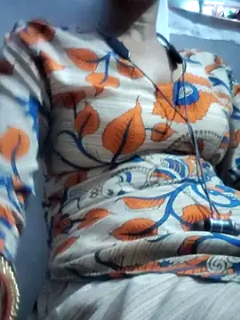 Hot-Rubyy online show from 28, 3, 2026