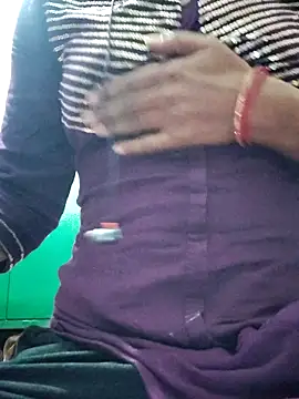 Hot-Rubyy online show from 1, 12, 2025