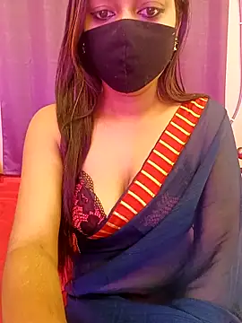 Snapshot of menaxi-baby7 chatting on 5, 2, 2026 menaxi-baby7 online show from 5, 2, 2026