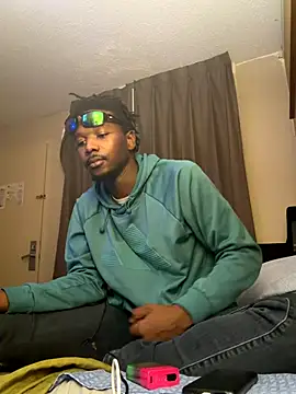 Snapshot of bbc4toes92 chatting on 6, 11, 2025 bbc4toes92 online show from 6, 11, 2025