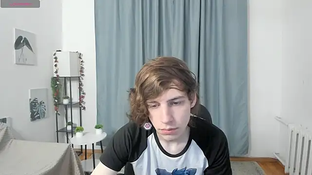 AvenGlow online show from 15, 12, 2025