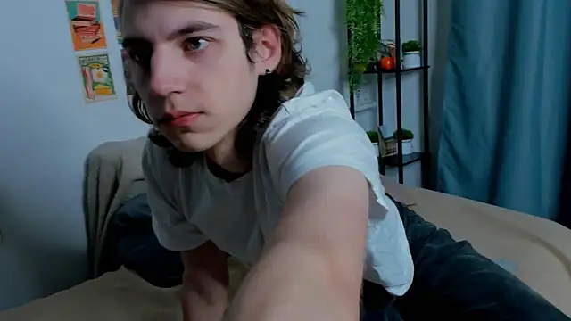 AvenGlow online show from 16, 2, 2026