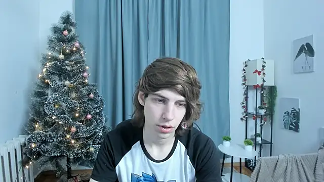 AvenGlow online show from 18, 12, 2025