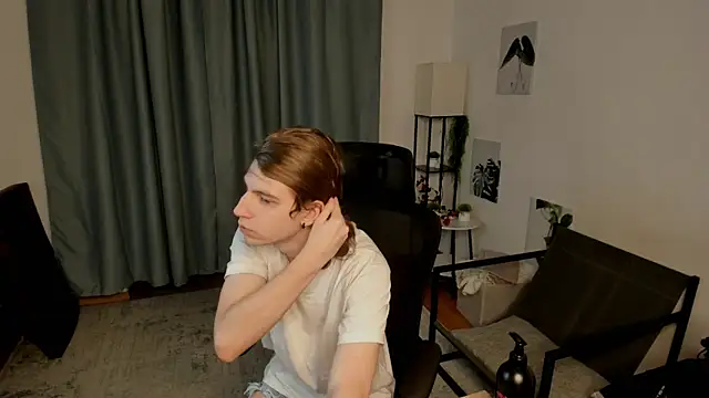 AvenGlow online show from 5, 2, 2026