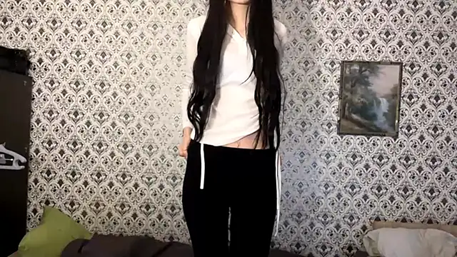 SofiaDreams09 online show from 20, 12, 2025