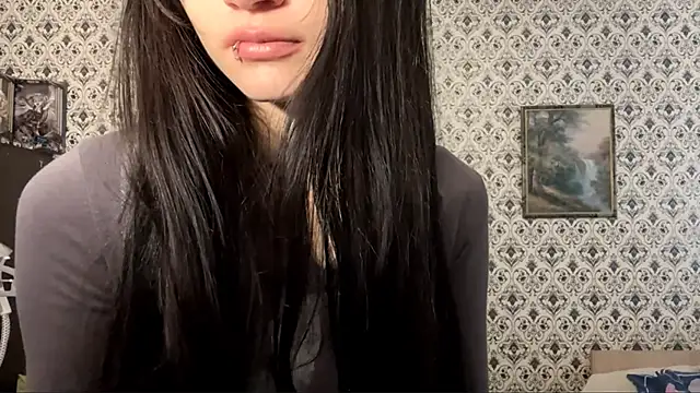 Snapshot of SofiaDreams09 chatting on 3, 12, 2025 SofiaDreams09 online show from 3, 12, 2025