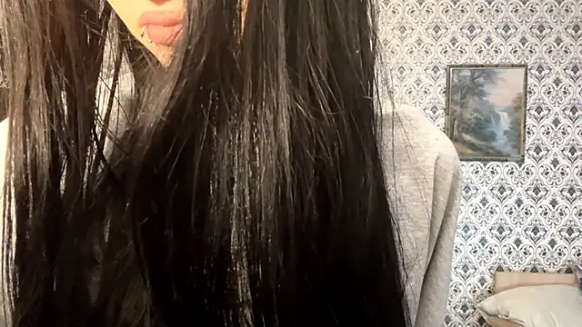 SofiaDreams09 online show from 4, 12, 2025