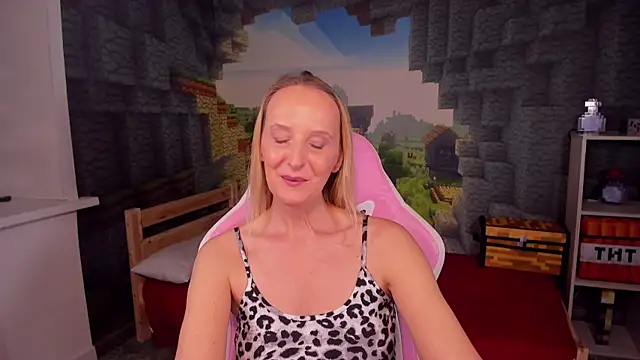 Snapshot of ScarlettPalmer chatting on 9, 1, 2026 ScarlettPalmer online show from 9, 1, 2026