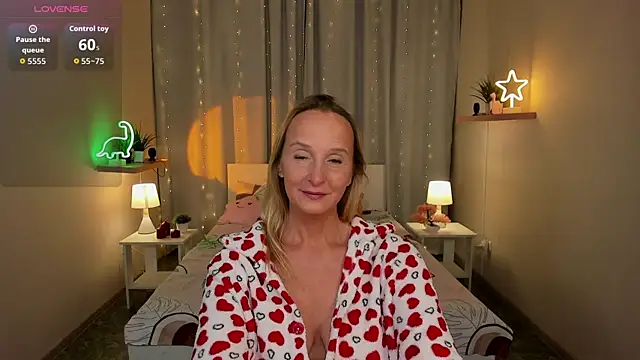 Snapshot of ScarlettPalmer chatting on 4, 11, 2025 ScarlettPalmer online show from 4, 11, 2025