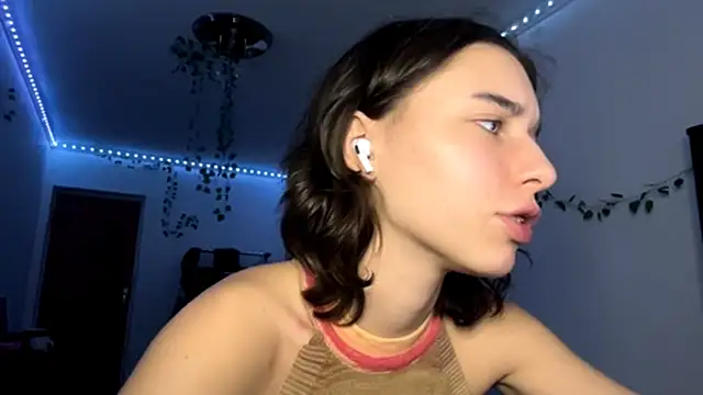 LilithFlamey online show from 2, 12, 2025