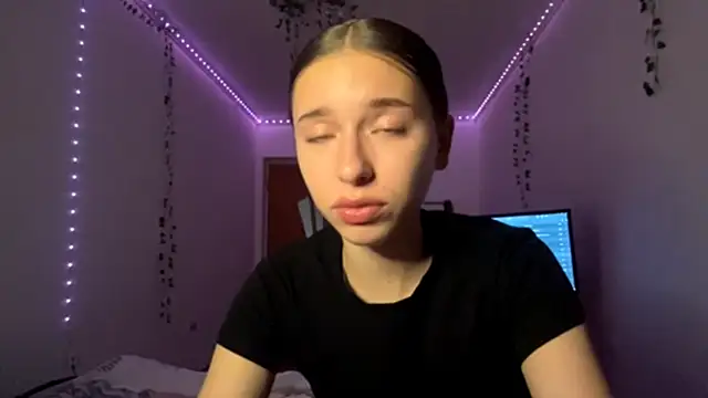 LilithFlamey online show from 17, 11, 2025