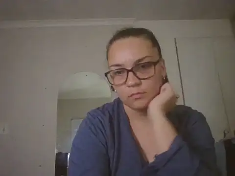 lilMissMarli online show from 19, 11, 2025