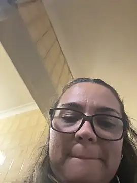 lilMissMarli online show from 10, 2, 2026