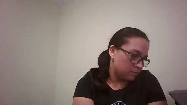 lilMissMarli online show from 2, 4, 2026