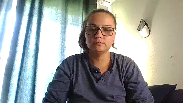 lilMissMarli online show from 9, 1, 2026