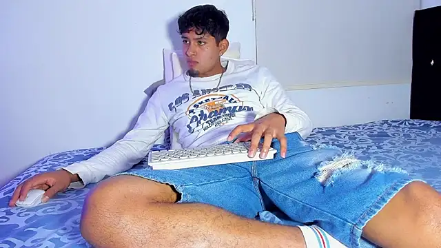 Dominic King online show from 1, 12, 2025