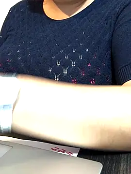 Evil kitty6 online show from 27, 11, 2025