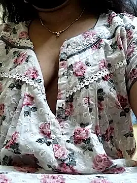 girl999 online show from 10, 1, 2026