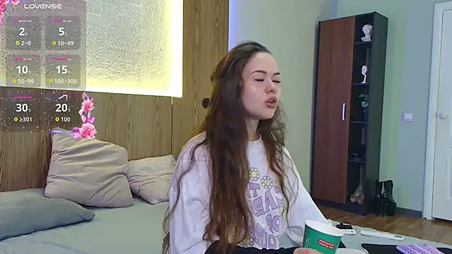 sweetie kathy  online show from 19, 11, 2025